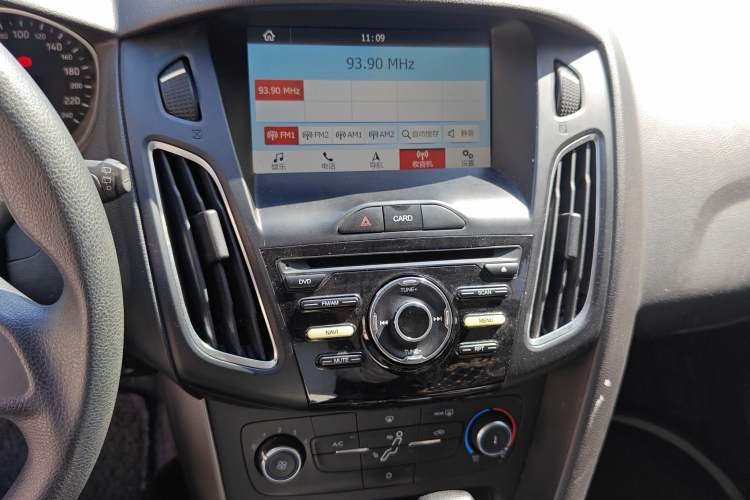 Used Ford Focus 2018 Hatchback Classic 1.6L Automatic Comfort Plus SmartDrive Edition