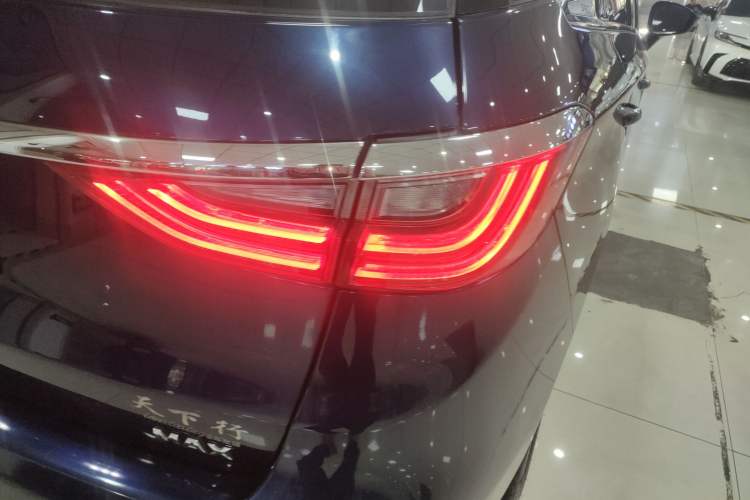 Used BYD Song MAX 2019 1.5T Automatic Smart Connect Prestige 7-Seater China VI Standard
