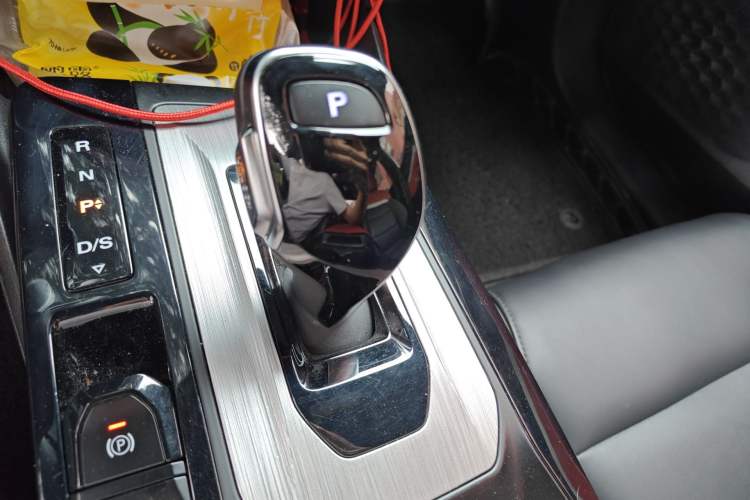 Used MG 5 2021 Revised 300TGI DCT Elegant Luxury Flagship Edition Gear Lever