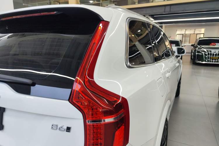 Used Volvo XC90 2024 B6 Zhiya Luxury 7-Seater