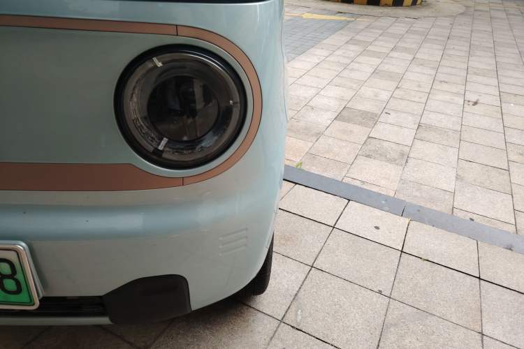 Used Geely Galaxy Panda 2023 Panda Mini 200km Dynamic Bear Left Front Headlight