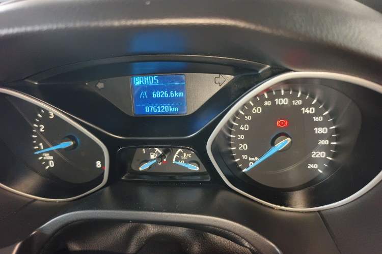 Used Ford Focus 2018 Hatchback Classic 1.6L Automatic Comfort Plus SmartDrive Edition Instrument Cluster