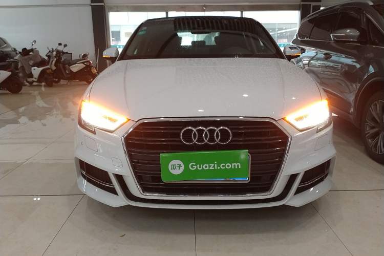 Used Audi A3 2019 Limousine 35 TFSI Fashion Edition China VI Emission Standard Front