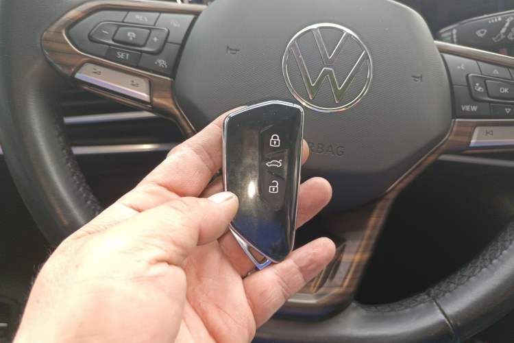 Used Volkswagen Talagon 2023 Facelift 380TSI All-Wheel-Drive Luxury Jiajing Pro 6-Seater
