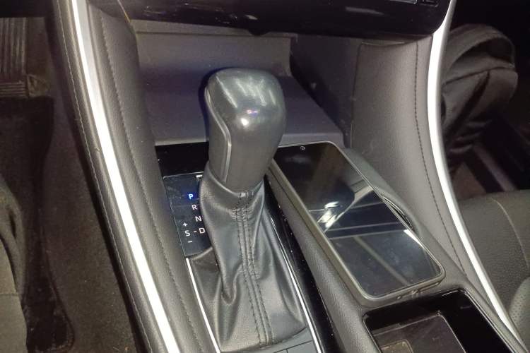 Used Toyota Avalon 2022 2.5L Luxury Edition
