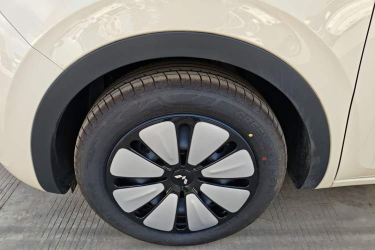 Used Wuling Bingo 2025 410 km Lingxi Deluxe Edition
