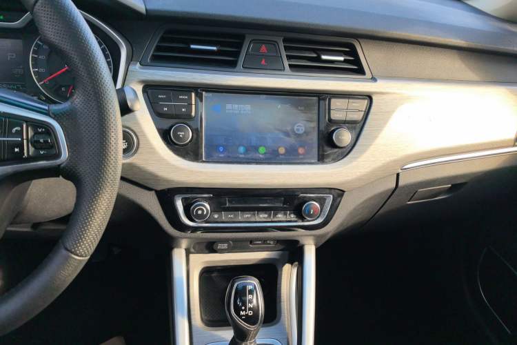 Used Geely Auto Vision X3 2017 1.5L Automatic Luxury Model
