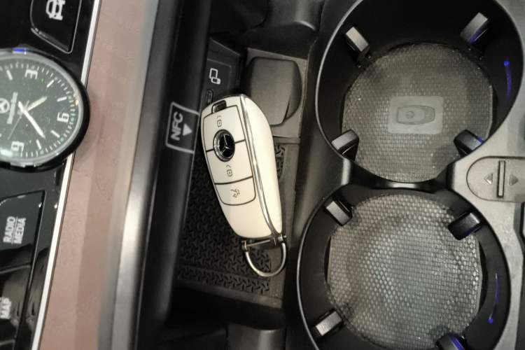 Used Mercedes-Benz E-Class 2023 Updated E 300 L Luxury Edition Vehicle Key