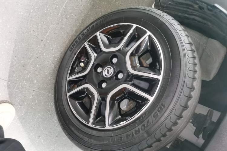 Used Dongfeng NAMMI EX1 2023 PRO Light Wind Edition Lightning Model Right Front Wheel Hub