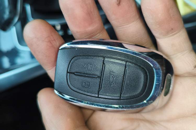 Used SAIC MAXUS G50 2019 1.5T Automatic Luxury Edition China V Standard