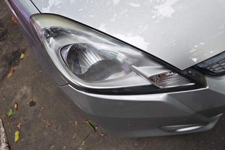 Used Honda Fit 2011 1.3L manual Comfort version