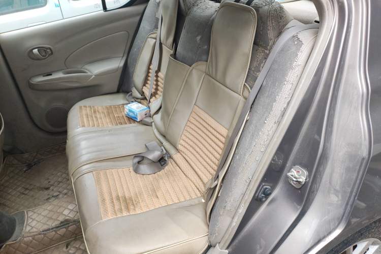 Used Nissan Sunny 2014 1.5XE Manual Comfort Edition Left Rear Seat