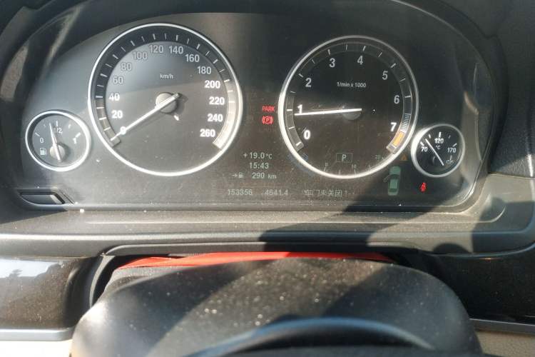 Used BMW 5 Series 2013 525Li Luxury Model