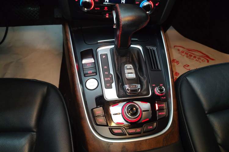 Used Audi Q5 2015 40 TFSI Comfort Model