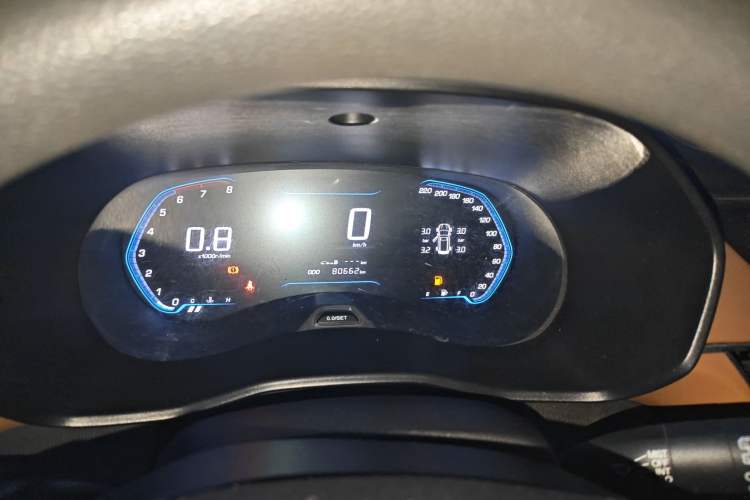 Used Wuling Hongguang S3 2018 1.5L Manual Luxury Model China V Standard
