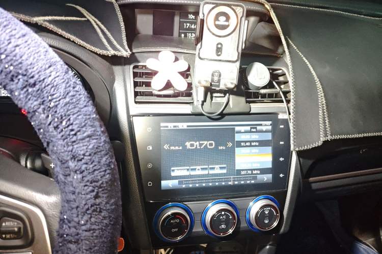 Used Subaru Forester 2018 2.0i Fashion Navigation Edition Audio And AC Panel