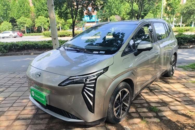 Used AION Y 2023 Plus 510 Smart Edition