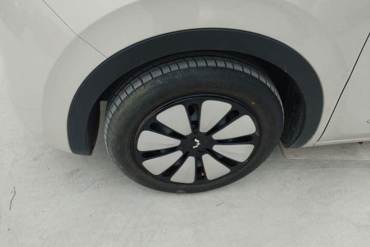 Used Wuling Bingo 2024 333 km Enjoyment Version
