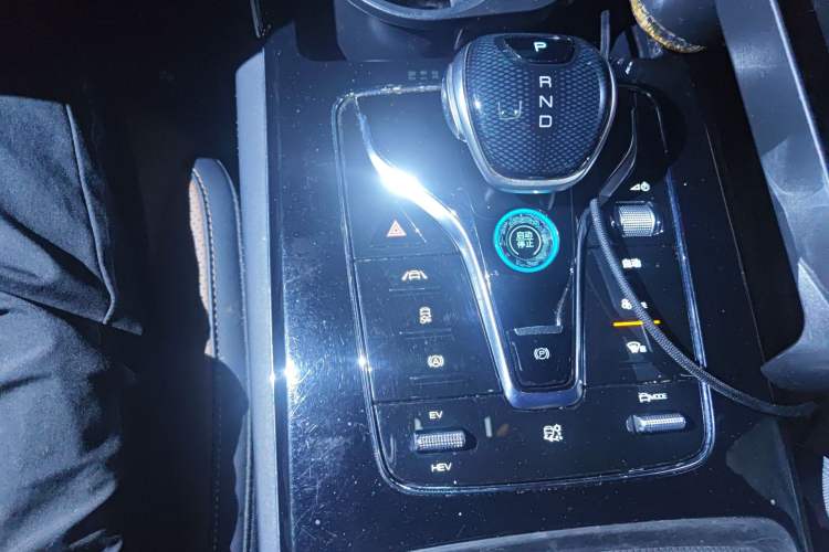 Used BYD Tang New Energy 2021 DM-i 112KM Prestige Model
