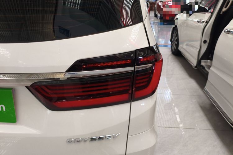 Used Honda Odyssey 2024 2.0L eHEV Sharp & Enjoy Edition Right Rear Taillight