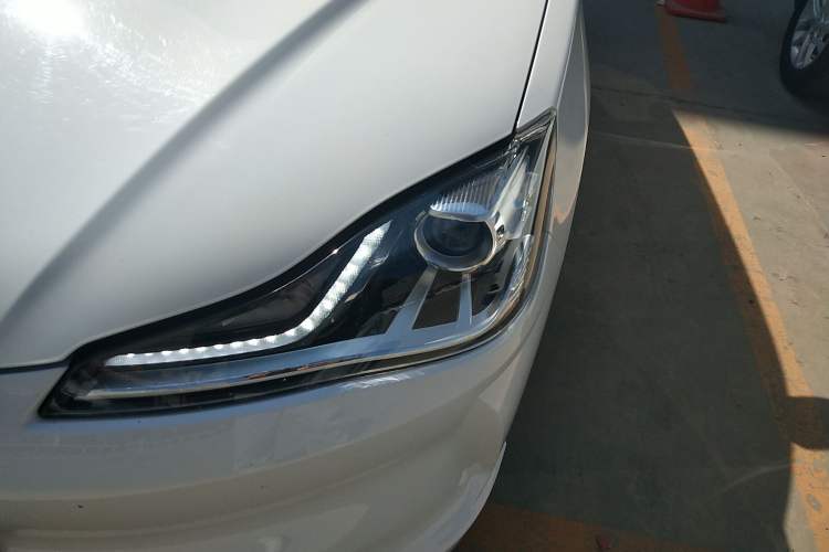 Used NETA V 2021 Long-Range Entertainment Edition Upgrade Model