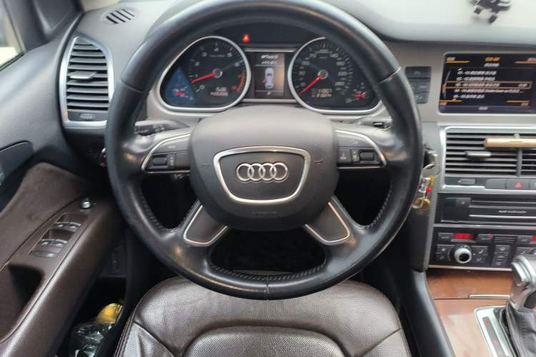 Used Audi Q7 2013 35 TFSI Ambition Edition