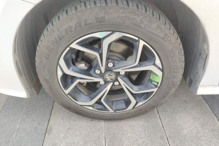 Used MG 5 2021 Revised Version 180 DVVT CVT Youth Luxury Edition
