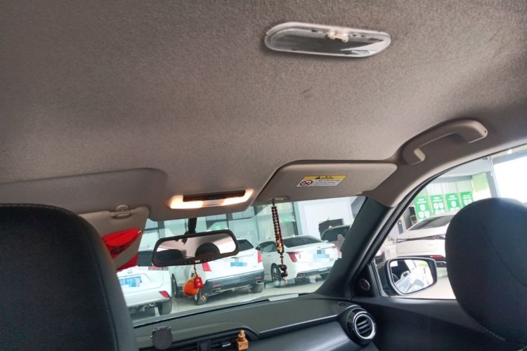 Used Nissan Kicks 2019 1.5L CVT Smart Connect Luxury Edition
