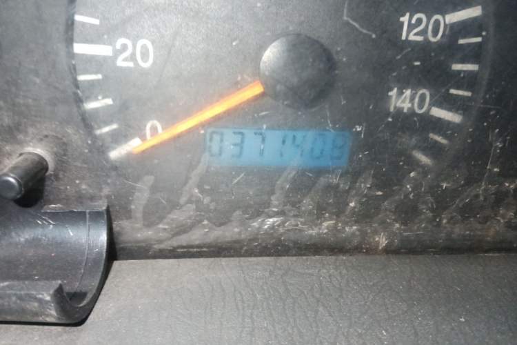 Used Dongfeng Xiaokang K07II 2013 1.0L Base Version Odometer Close Up