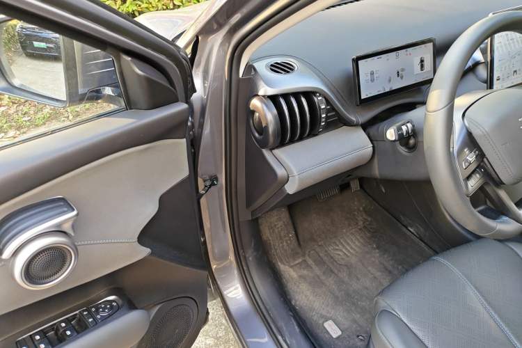 Used BYD Yuan PLUS 2025 Intelligent Driving Version 510 KM Beyond-Grade Edition
