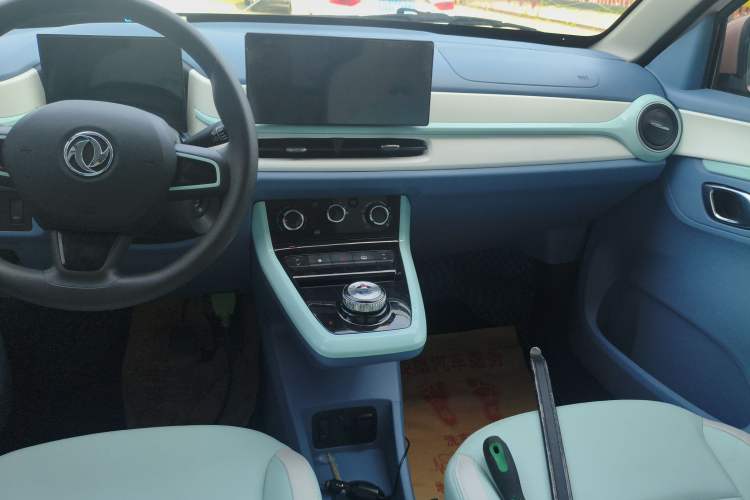 Used Dongfeng NAMMI BOX 2022 Chasing Wind Edition 351 km Advanced Model