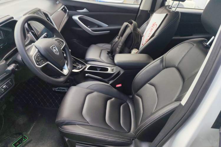 Used Baojun 530 2020 1.5T CVT Luxury Connected Version 6 Seats
