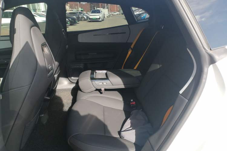 Used Polestar 4 2024 Dual-Motor Long-Range
