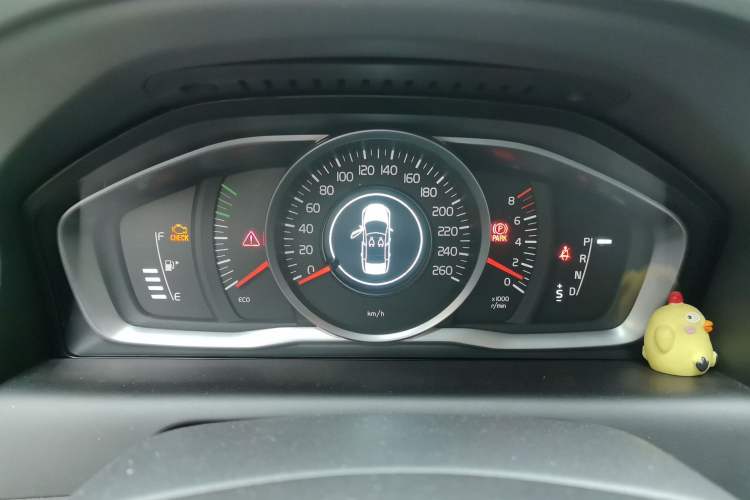 Used Volvo XC60 2016 T5 Smart Upgrade Model
