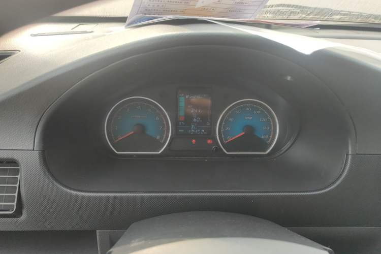 Used Wuling Electric Truck 2022 Affordable Model Anchi with 35.904 kWh