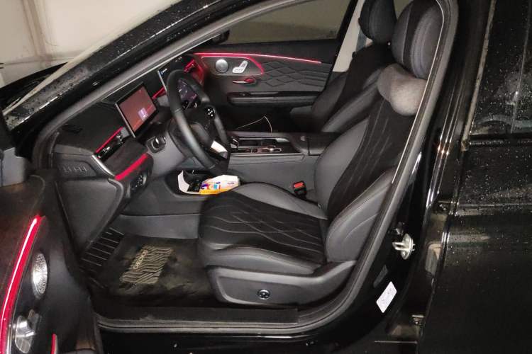 Used Chery Arrizo 8 PRO 2025 Model Pro 2.0T Luxury Version Left Front Seat