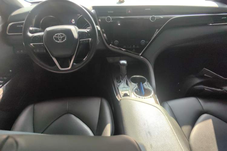 Used Toyota Camry 2019 2.5G Luxury Edition China VI Standard