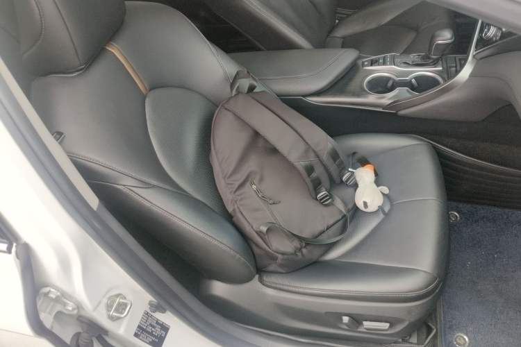 Used Toyota Camry 2021 2.5G Luxury Edition
