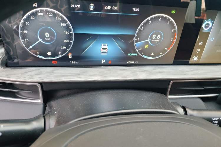 Used Chery Tiggo 8 PLUS 2021 290TGDI DCT Luxury Edition