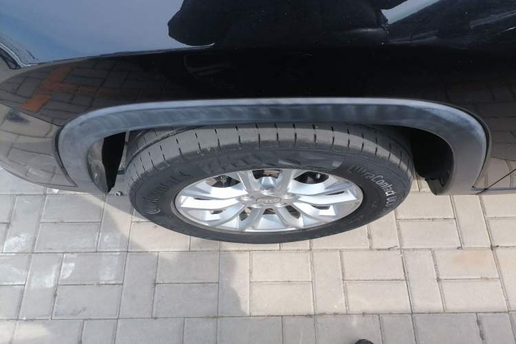 Used Jeep Cherokee 2019 2.0T Four-Wheel Drive Exclusive Edition China V
