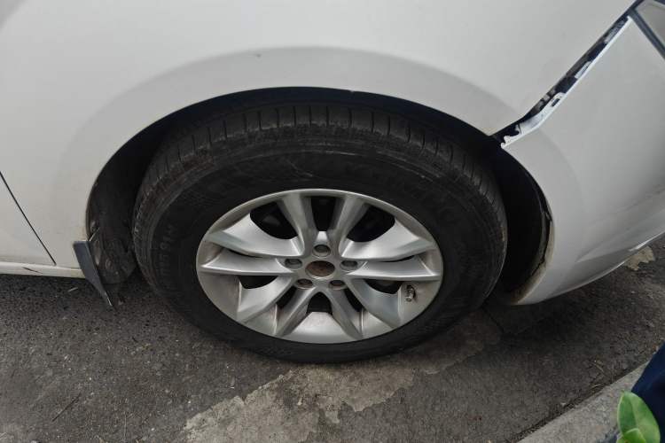 Used Brilliance H330 2013 1.5L Automatic Luxury Model
