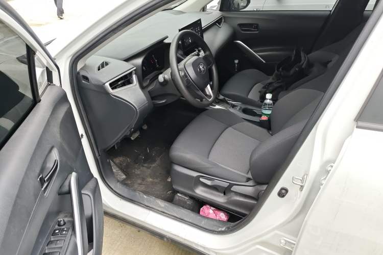 Used Toyota FRONTLANDER 2023 2.0L CVT Elite Edition
