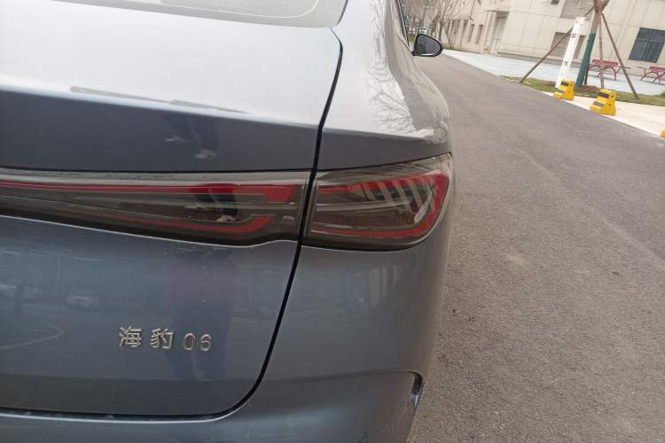 Used BYD Seal 06 New Energy 2024 DM-i 120KM Flagship Model Right Rear Taillight