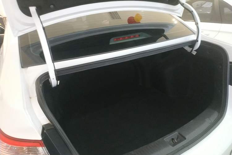 Used Changan Alsvin V7 2015 1.6L Manual Enjoyment Model China V Standard