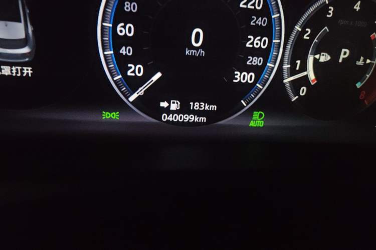 Used Jaguar F-PACE 2016 3.0 SC Four-Wheel Drive S High-Performance First-Edition Limited Model