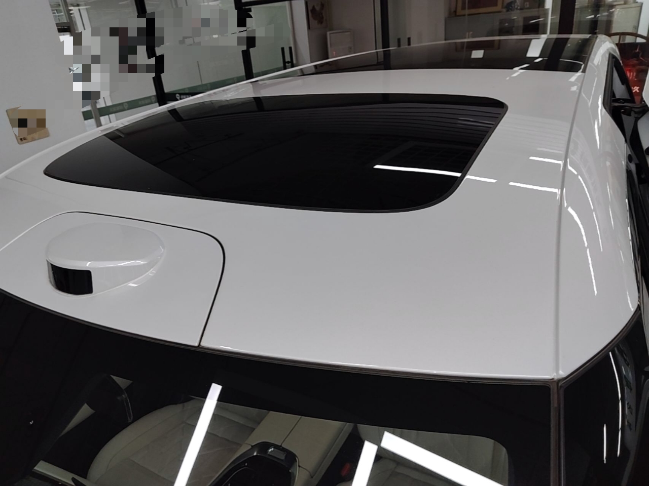 Zeekr 009 2024 7-Seater Walk-Through Version Four-Wheel Drive 108 kWh — снимка 7