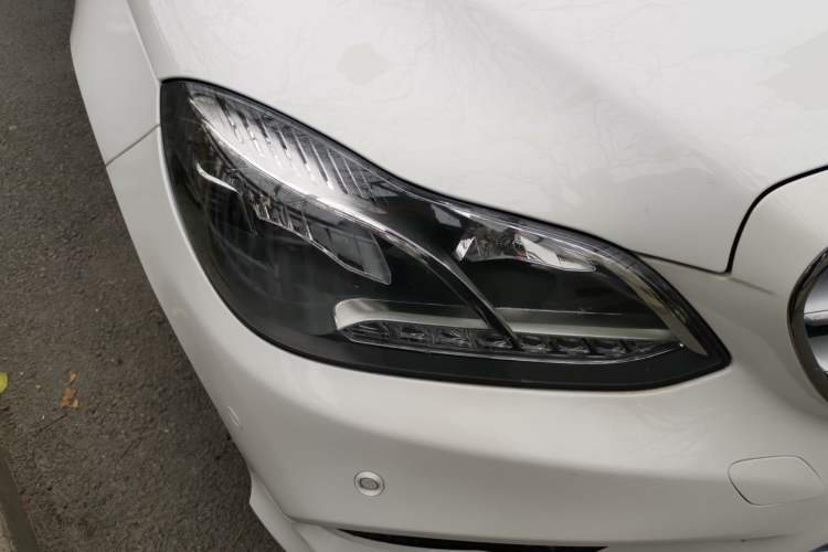 Used Mercedes-Benz E-Class 2015 Restyled E 260 L Sport Edition
