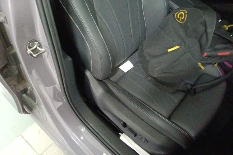 Used Volkswagen Passat 2025 Pro 380TSI Dragon Supreme Edition