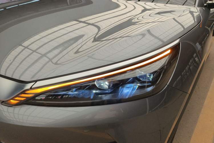 Used BYD Yuan PLUS 2025 Intelligent Driving Version 510 km Leading Edition Left Front Headlight