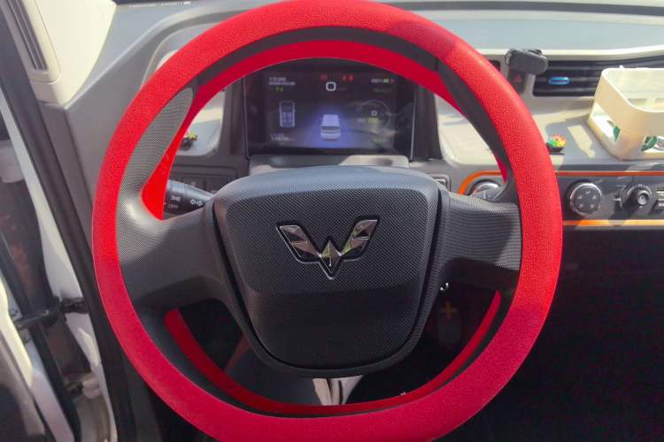 Used Wuling Hongguang MINIEV 2021 Macaron Fashion Edition Lithium-Ion Battery
